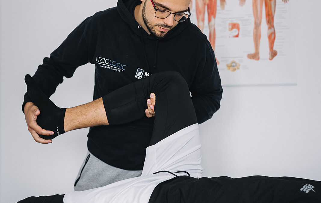 Ból pod kolanem: ścięgno, kaletka czy ciało Hoffy?